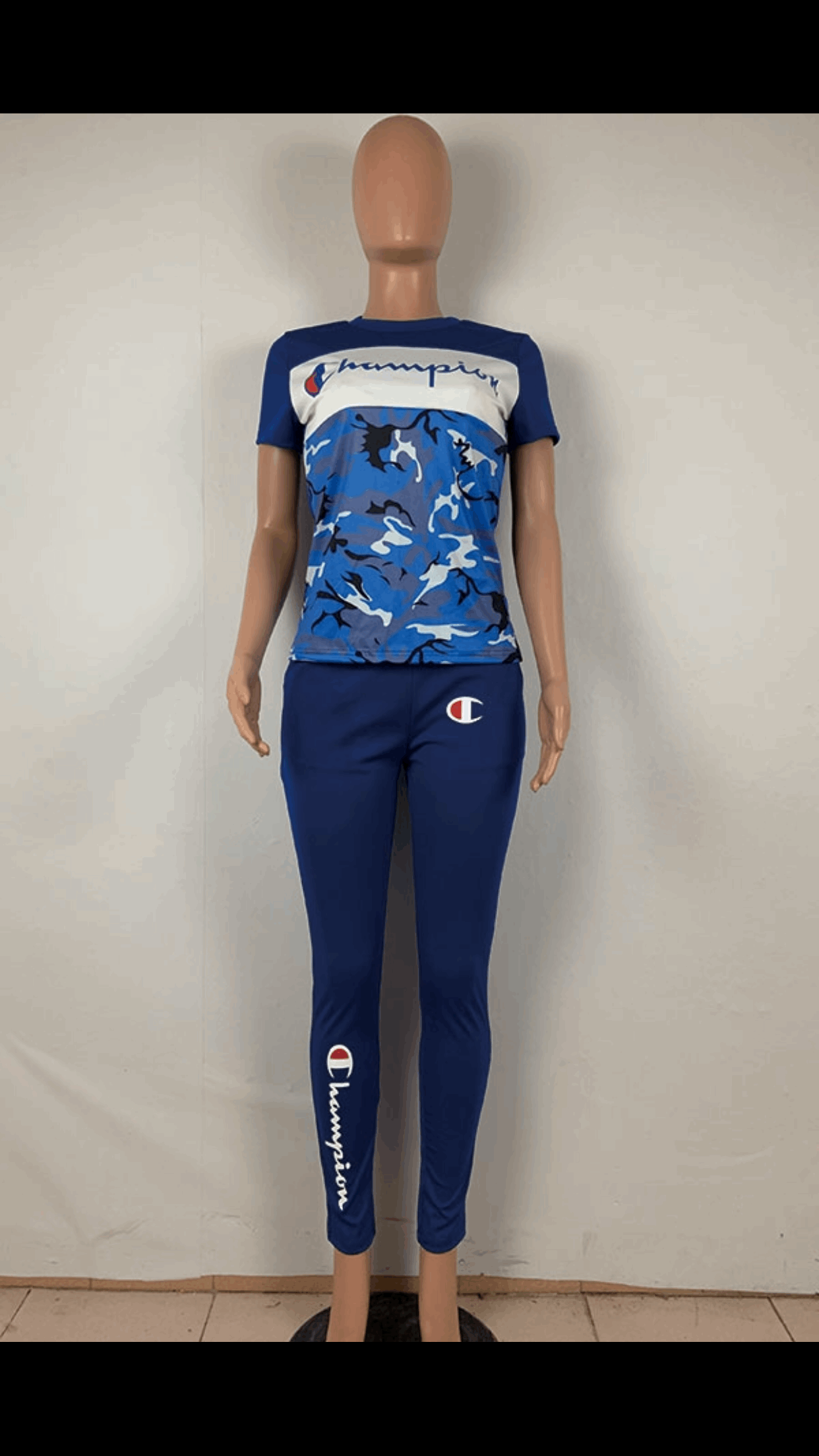 Champion 2 piece set - Youmibeautystore